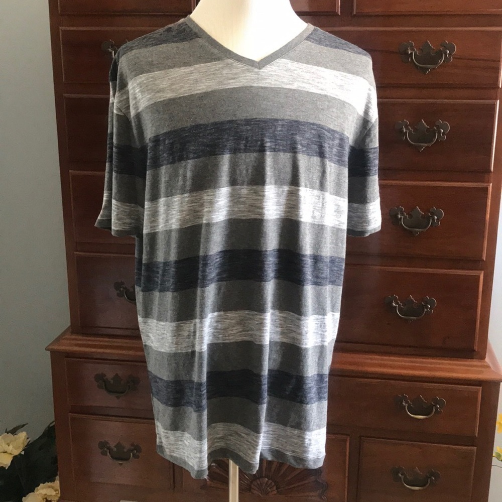 Gap Gray Stripe Tee Shirt XL - Picture 2 of 7